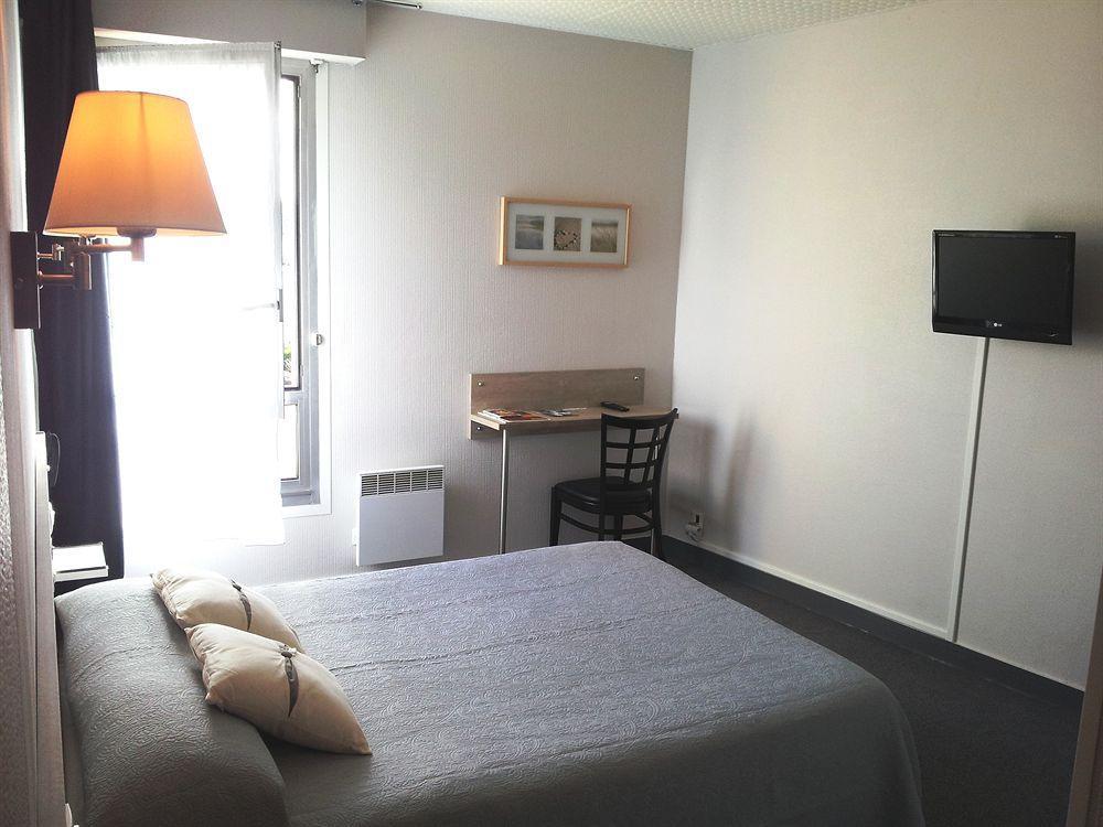 Sure Hotel By Best Western Angouleme Bagian luar foto