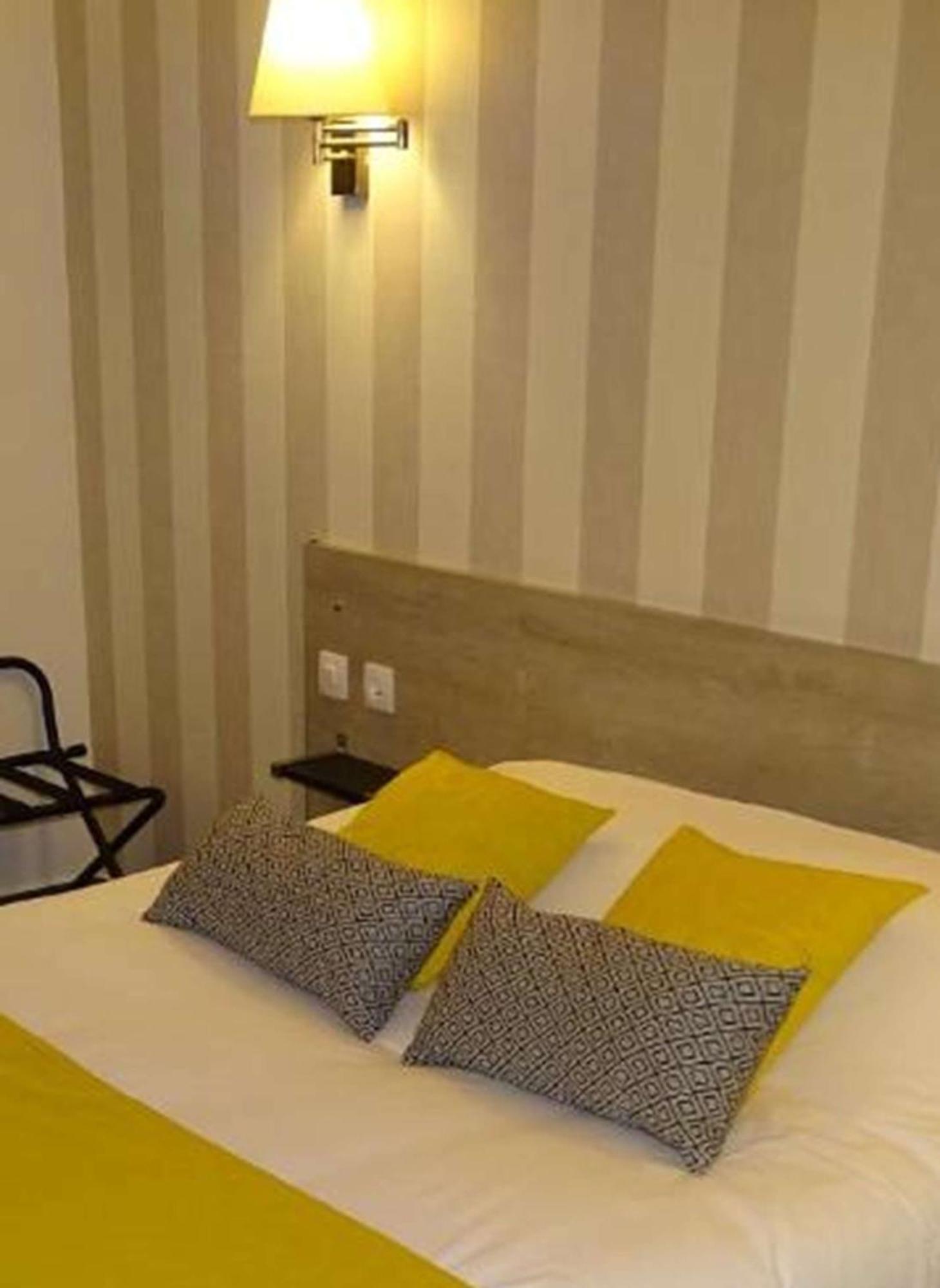 Sure Hotel By Best Western Angouleme Bagian luar foto