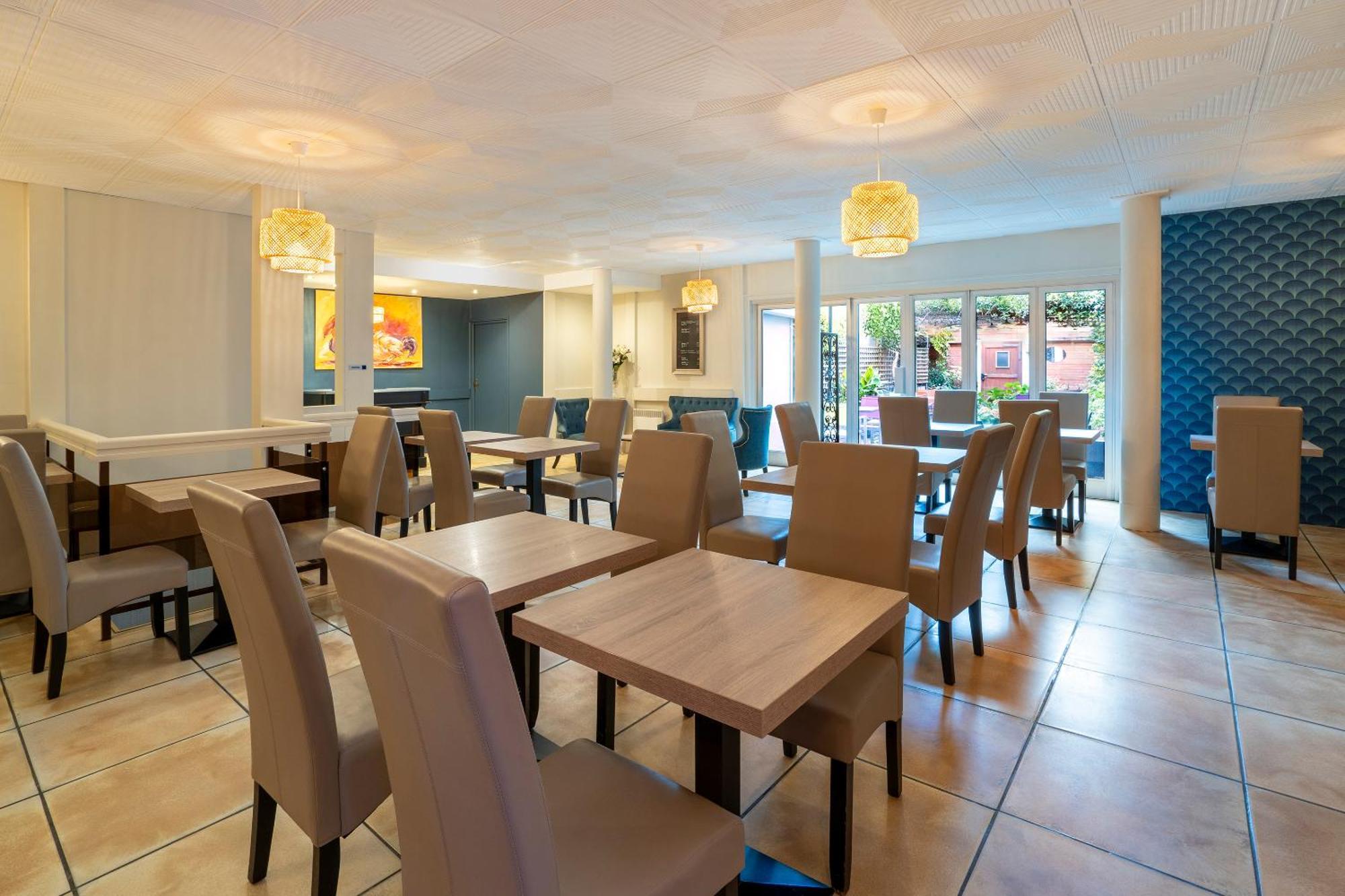 Sure Hotel By Best Western Angouleme Bagian luar foto