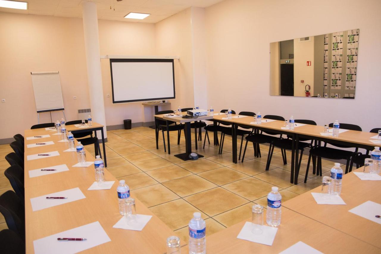 Sure Hotel By Best Western Angouleme Bagian luar foto